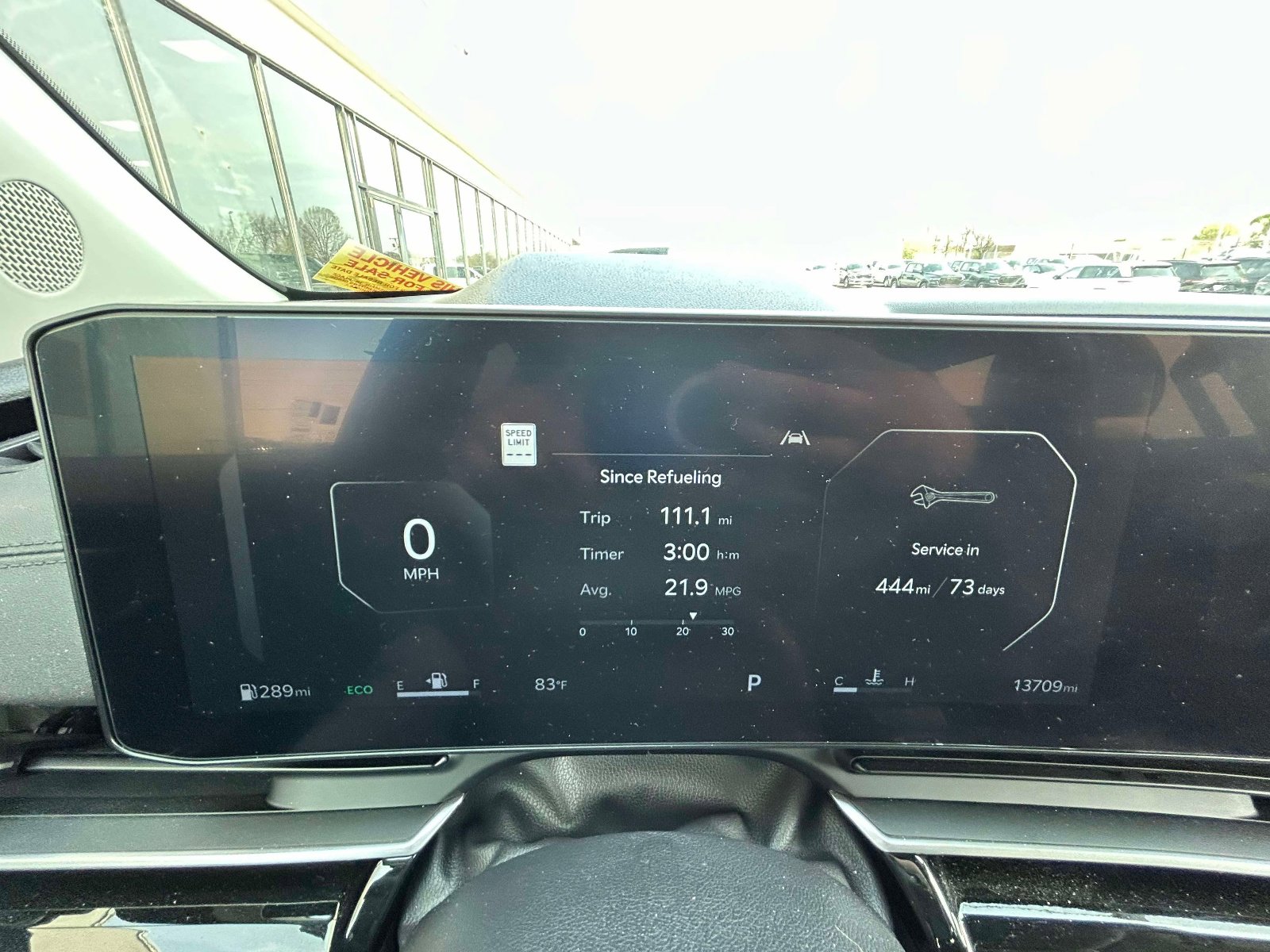 Used 2025 Kia Carnival SX Prestige image 9