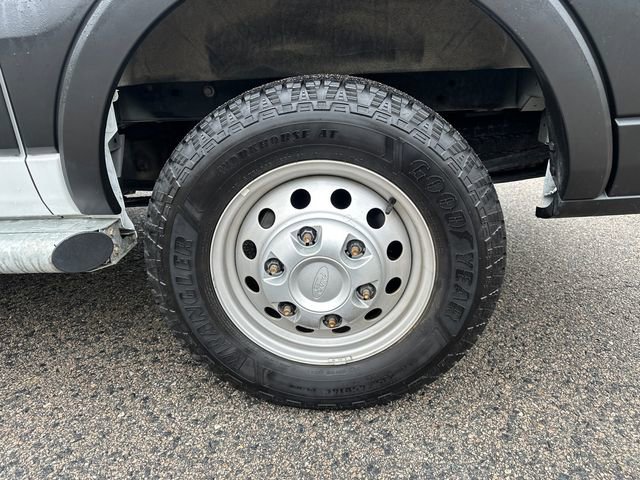 Used 2024 Ford Transit 250 Low Roof AWD w/ Exterior Upgrade Package image 15