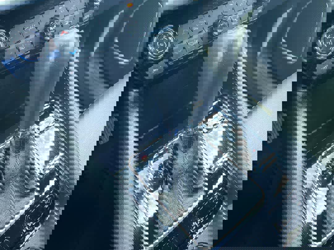 Used 2023 Jeep Compass Latitude image 19