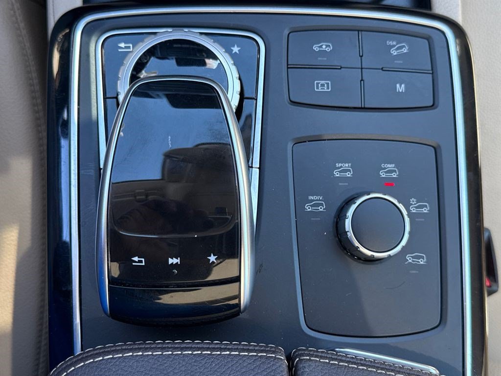 Used 2019 Mercedes-Benz GLS 450 4MATIC w/ Premium 1 Package image 35