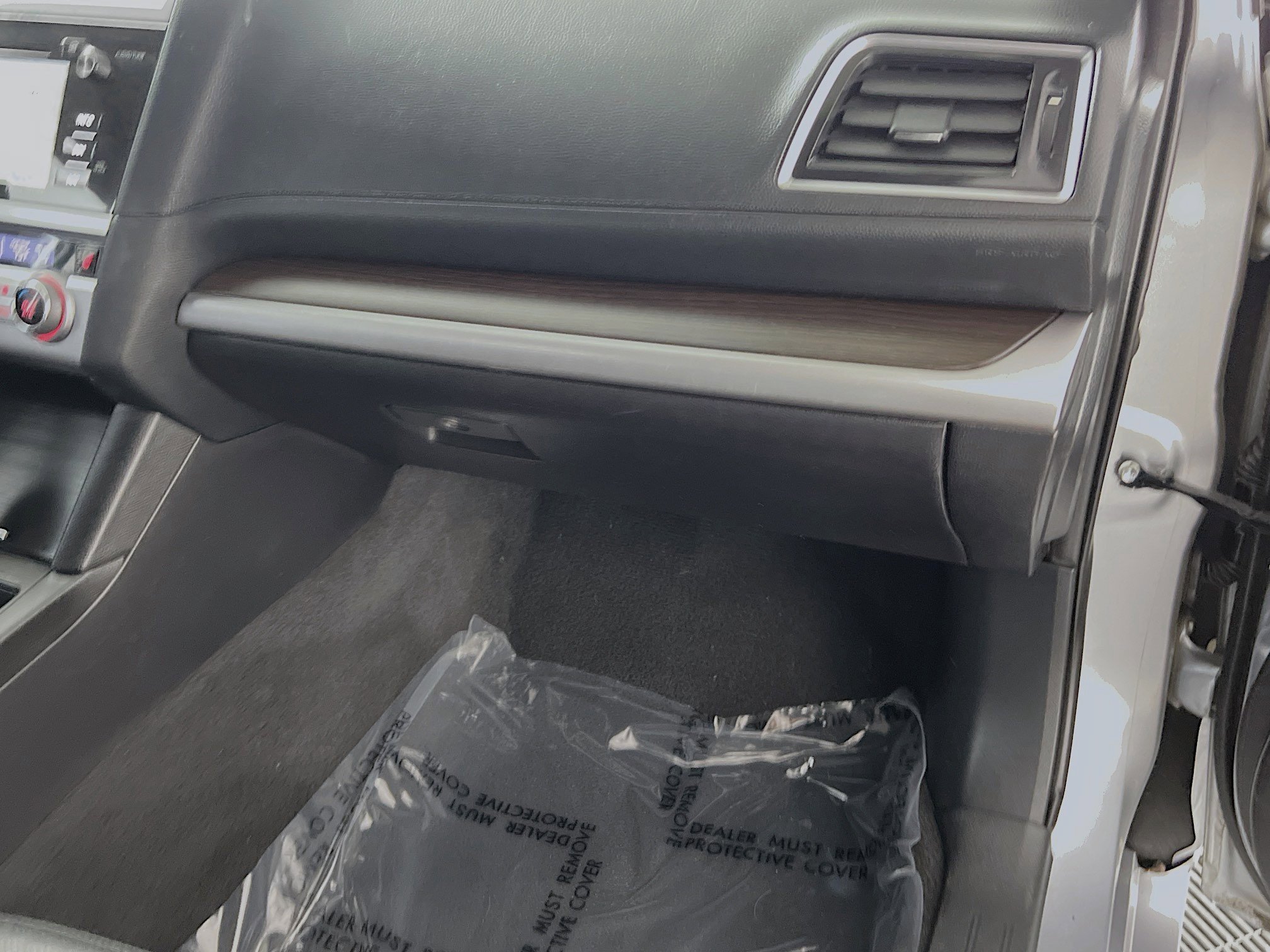 Used 2016 Subaru Legacy 2.5i Limited image 35