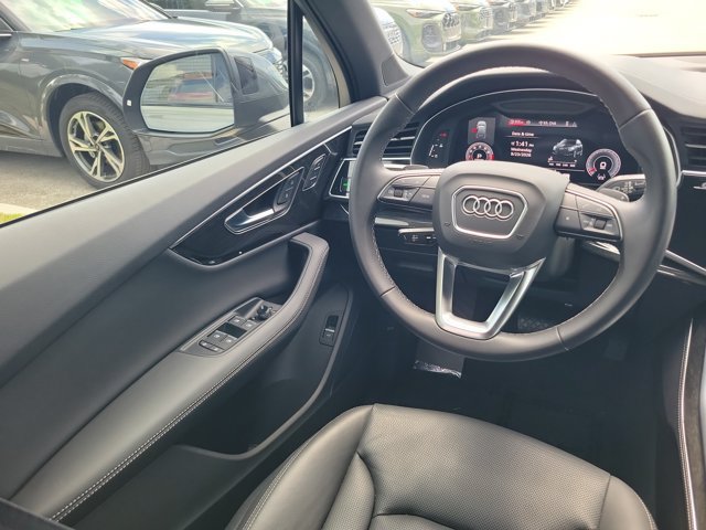Certified 2026 Audi Q7 3.0T Premium Plus w/ Premium Plus Package AWD/4WD image 14