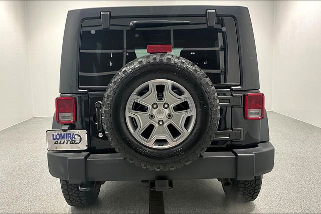 Used 2016 Jeep Wrangler Unlimited Rubicon w/ Dual Top Group AWD/4WD image 6