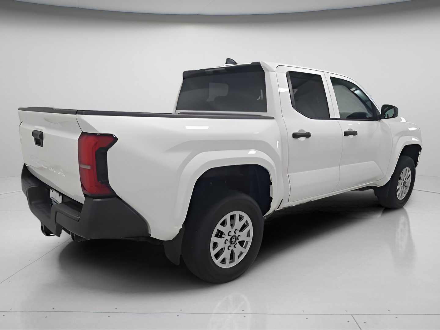 Used 2024 Toyota Tacoma SR AWD/4WD image 6
