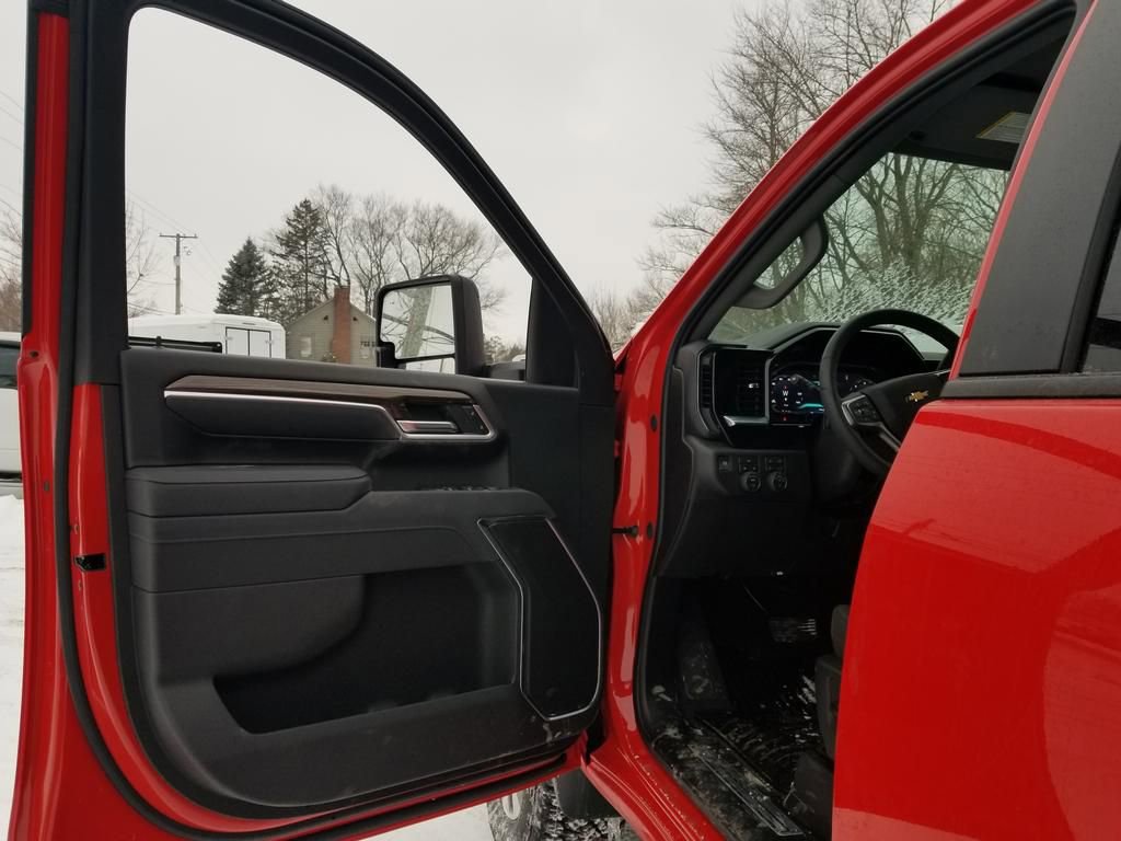 New 2026 Chevrolet Silverado 3500 LT w/ All Star Edition image 14