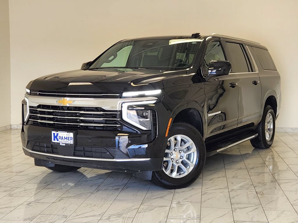 Used 2025 Chevrolet Suburban LT