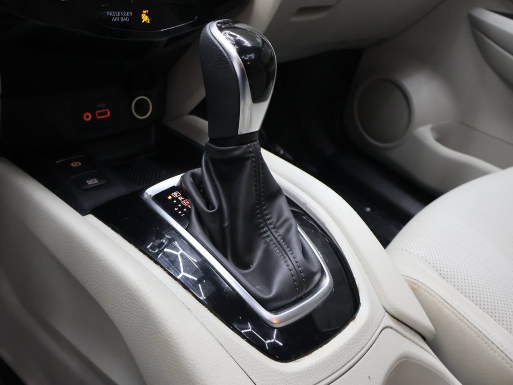 Used 2022 Nissan Rogue Sport SL w/ Premium Package AWD/4WD image 25