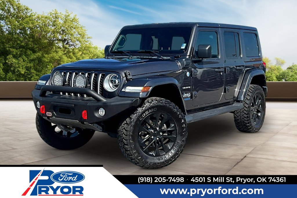 Used 2021 Jeep Wrangler Unlimited Sahara w/ Cold Weather Group AWD/4WD image 1