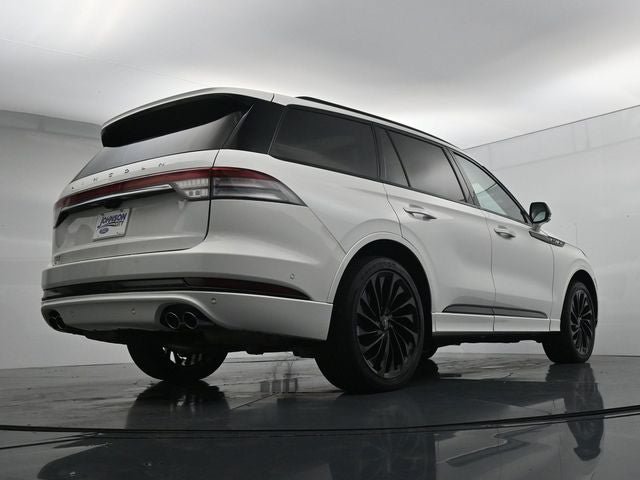 Used 2023 Lincoln Aviator Reserve w/ Equipment Group 201A AWD/4WD image 37