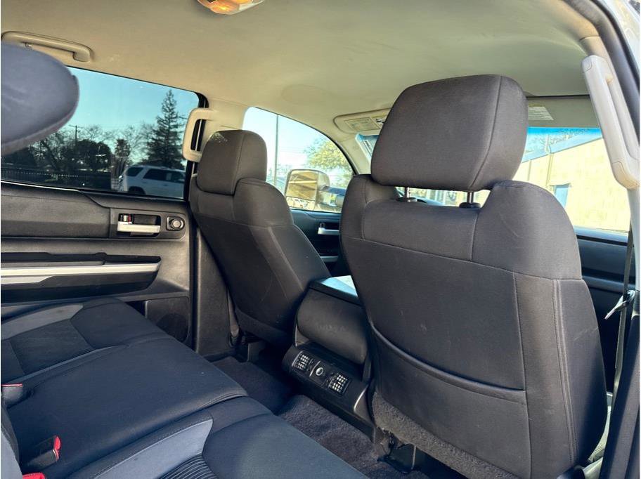 Used 2014 Toyota Tundra SR5 image 21