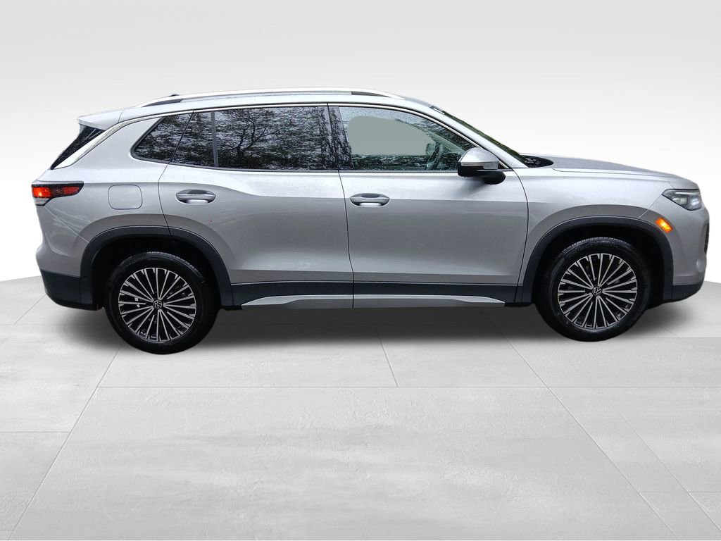 New 2026 Volkswagen Tiguan S image 6