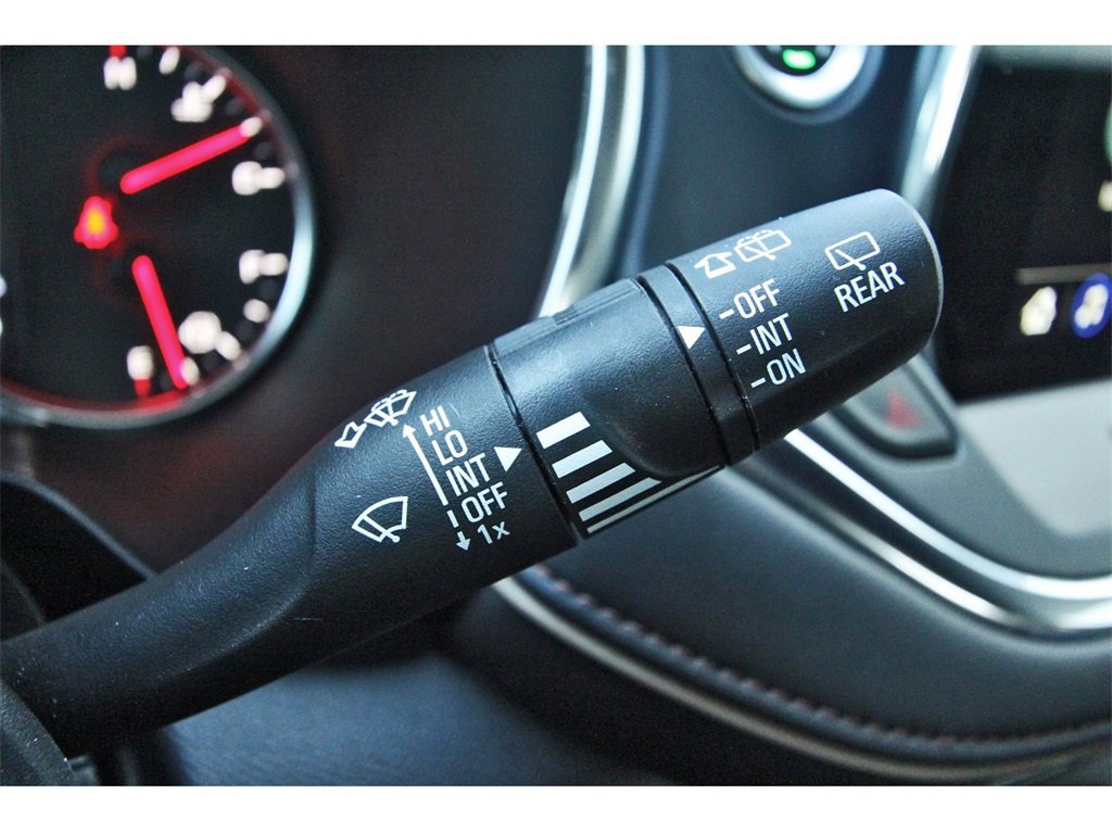 Used 2023 Chevrolet Blazer Premier w/ Driver Confidence II Package image 18