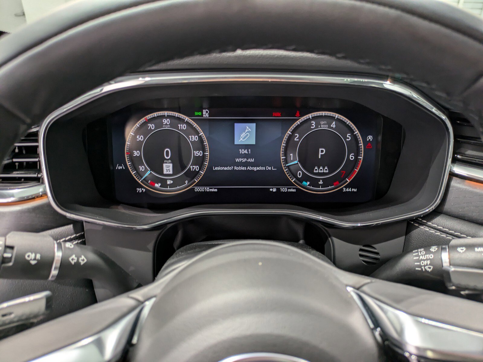 Used 2025 Jaguar F-PACE R-Dynamic S image 17