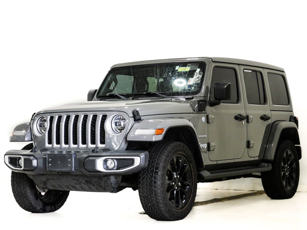 Used 2021 Jeep Wrangler Unlimited Sahara w/ Cold Weather Group AWD/4WD image 3