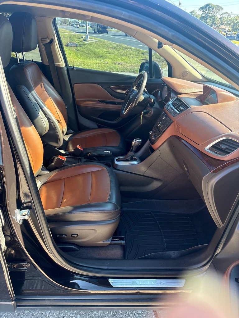 Used 2015 Buick Encore Leather FWD image 4