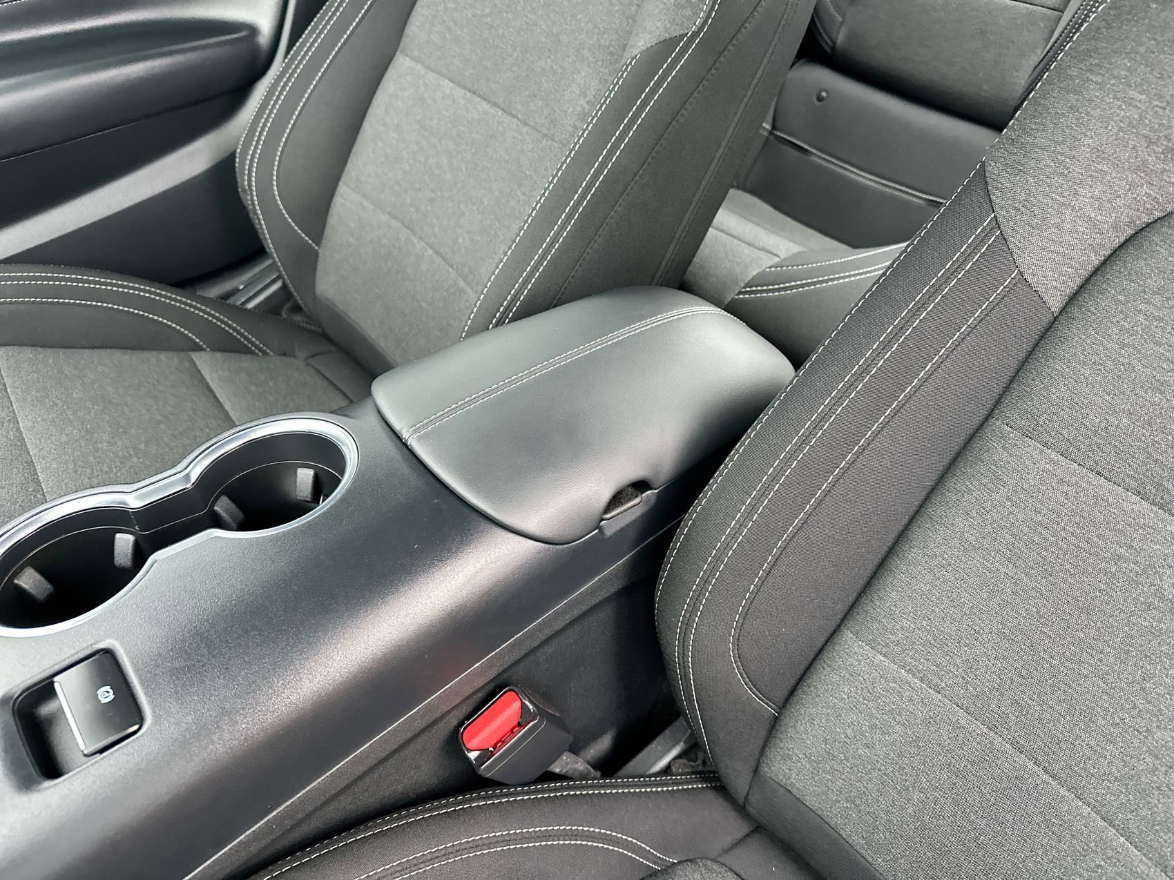 Used 2024 Ford Mustang GT RWD image 19