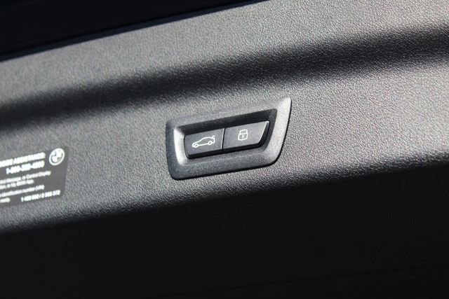 Used 2026 BMW X1 xDrive28i w/ Technology Package image 8