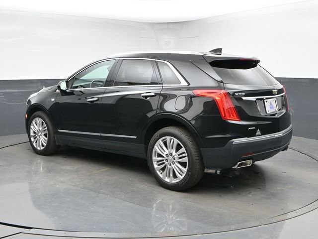 Used 2017 Cadillac XT5 Premium Luxury w/ Advanced Security Package AWD/4WD image 7