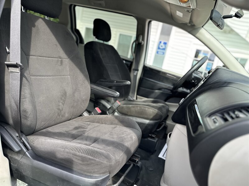 Used 2012 RAM C/V w/ PWR Window Group FWD image 14