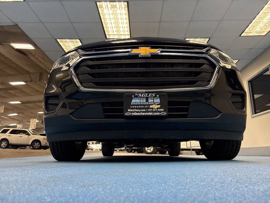 Used 2021 Chevrolet Traverse LS image 15