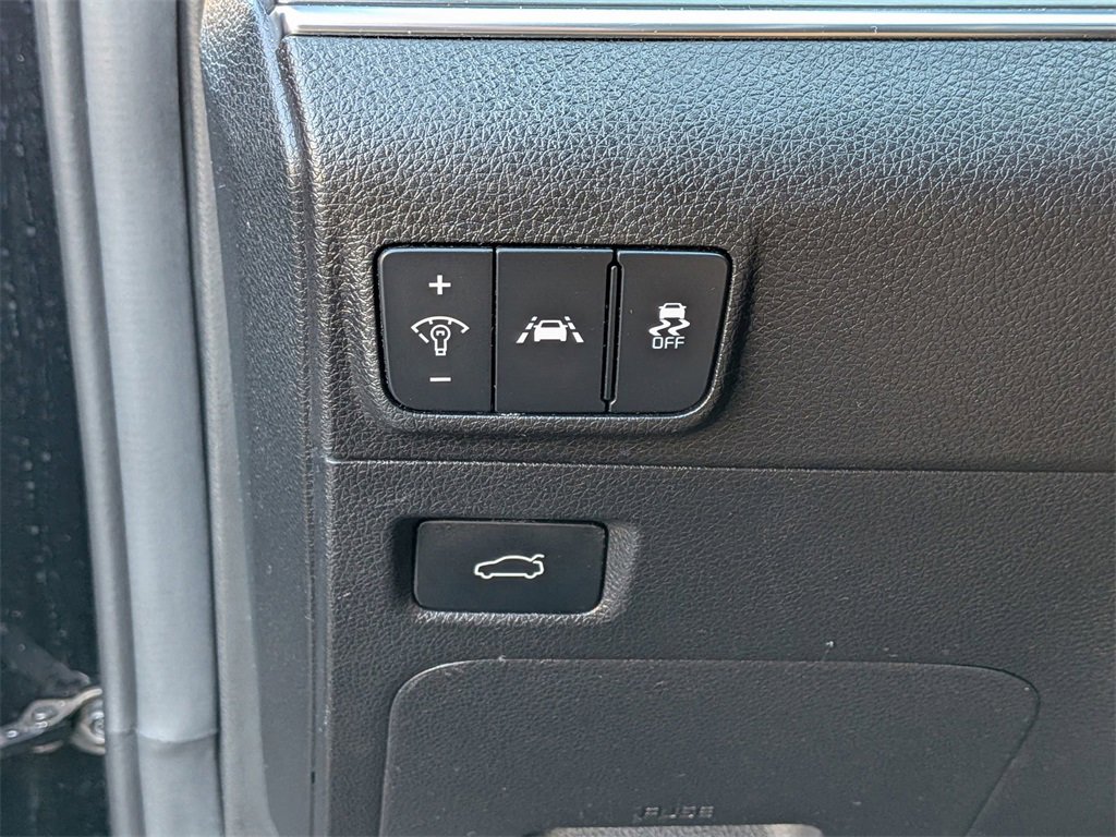 Used 2023 Kia K5 GT w/ GT1 Package image 15