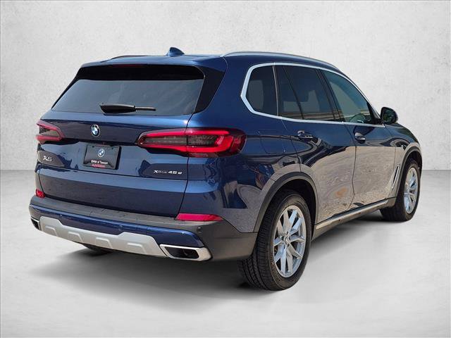Used 2021 BMW X5 xDrive45e w/ Executive Package 3 AWD/4WD image 5