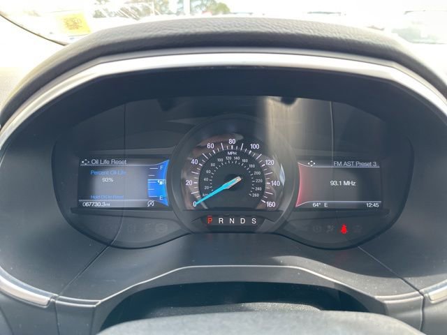 Used 2019 Ford Edge Titanium w/ Cold Weather Package image 29