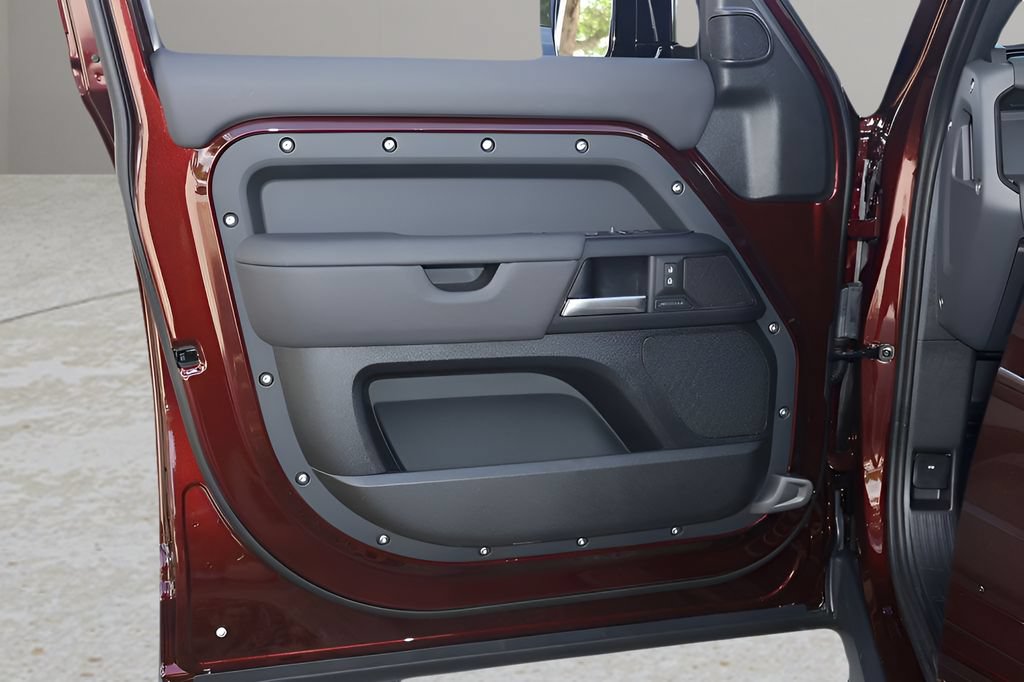 New 2026 Land Rover Defender 130 S AWD/4WD image 9
