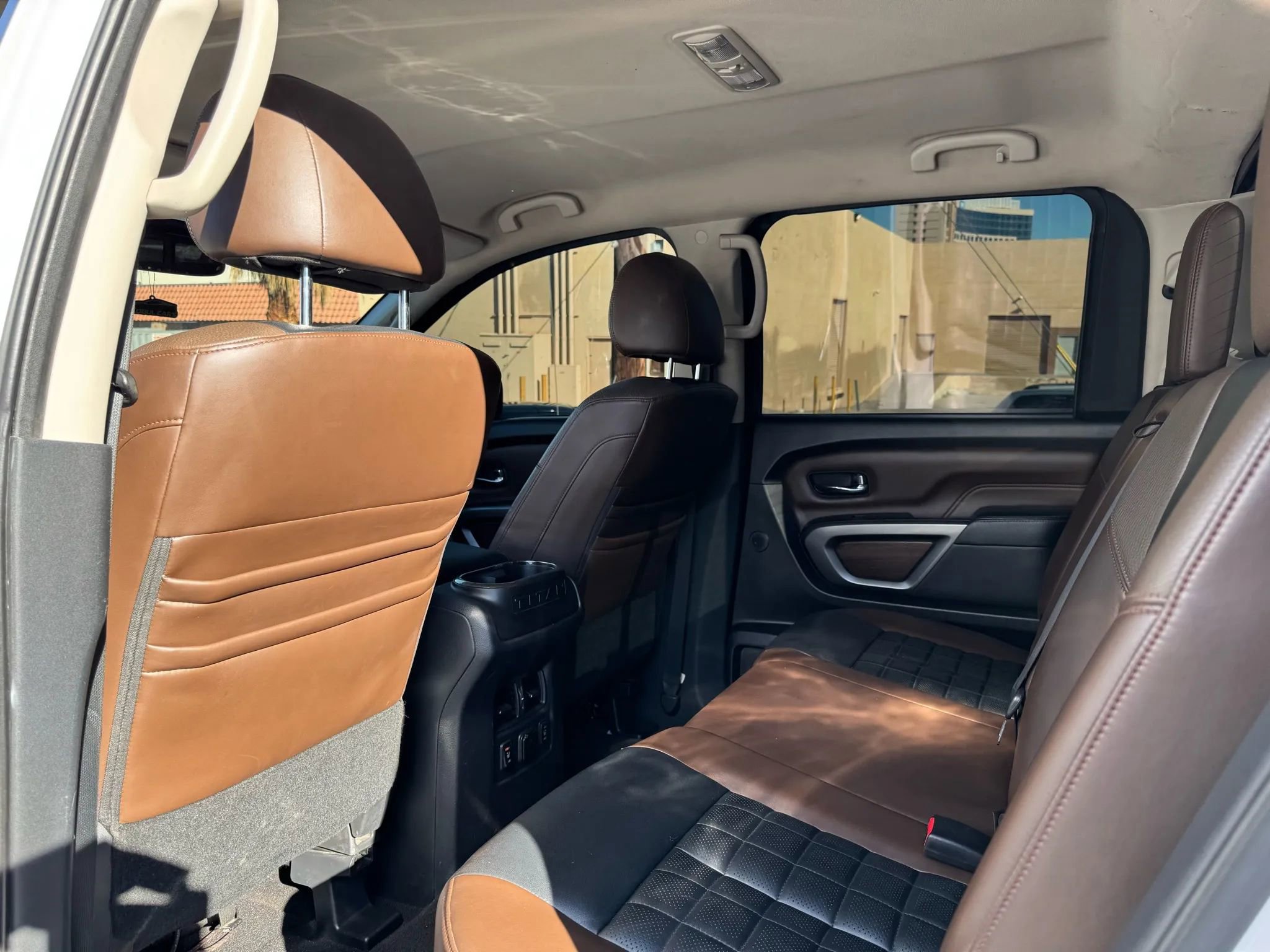 Used 2017 Nissan Titan Platinum Reserve image 14