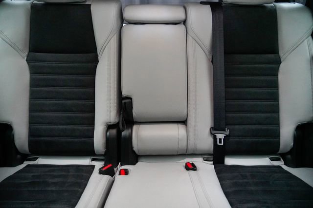 Used 2025 Mitsubishi Outlander SE image 27