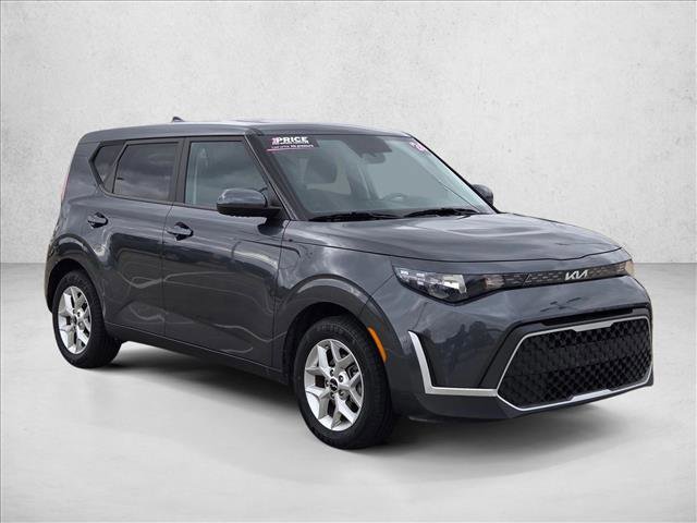 Used 2024 Kia Soul LX w/ Option Group 015 video 3