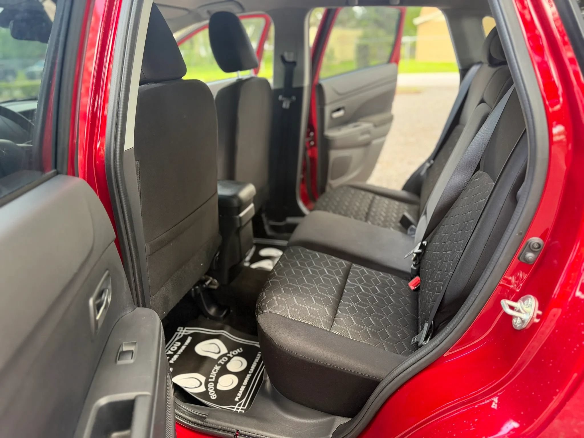 Used 2024 Mitsubishi Outlander Sport AWD image 5