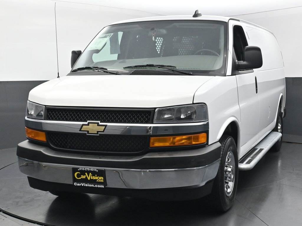 Used 2024 Chevrolet Express 2500 w/ Driver Convenience Package image 7