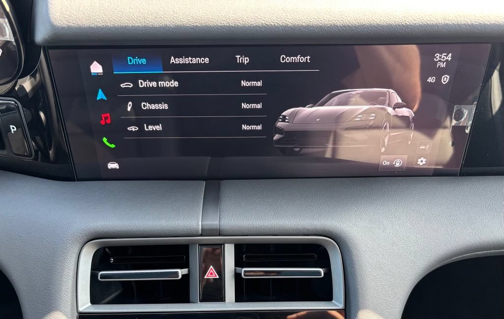 New 2026 Porsche Taycan 4S AWD/4WD image 28