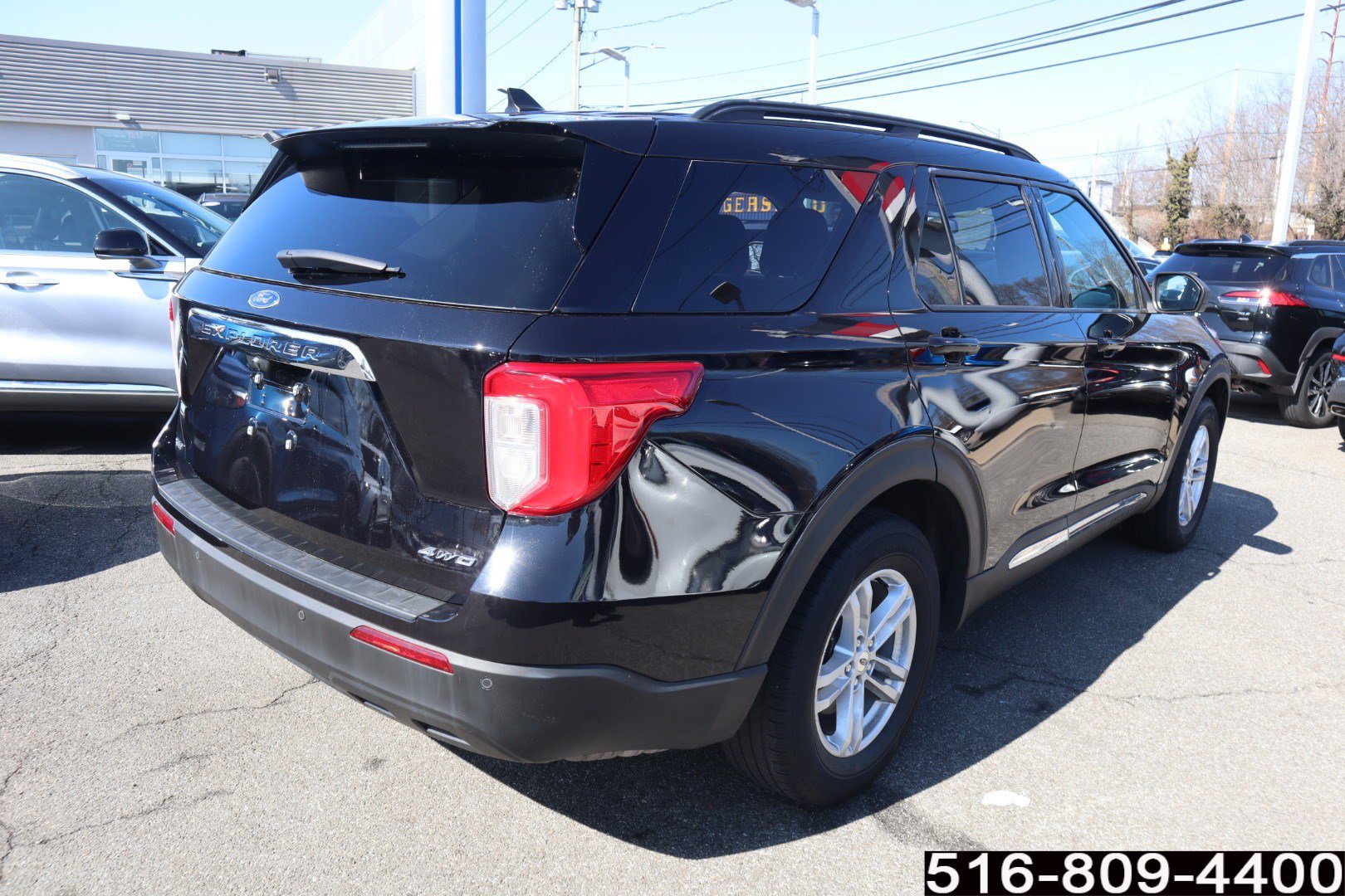 Used 2021 Ford Explorer XLT image 5