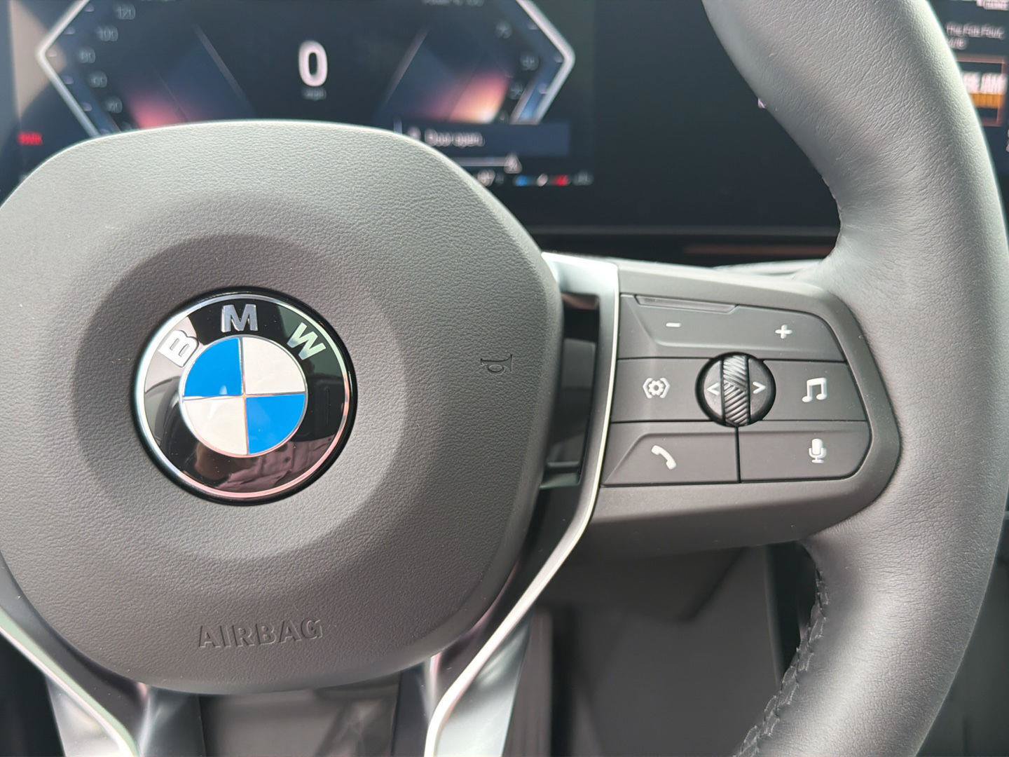 New 2026 BMW X2 xDrive28i w/ Technology Package AWD/4WD image 21