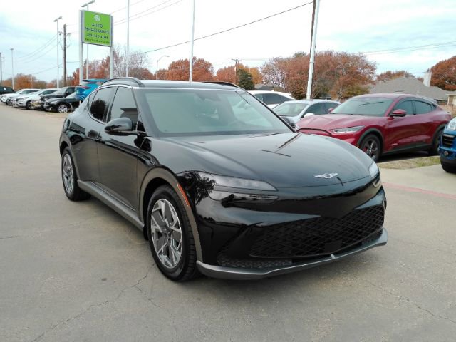 Used 2024 Genesis GV60 RWD image 4
