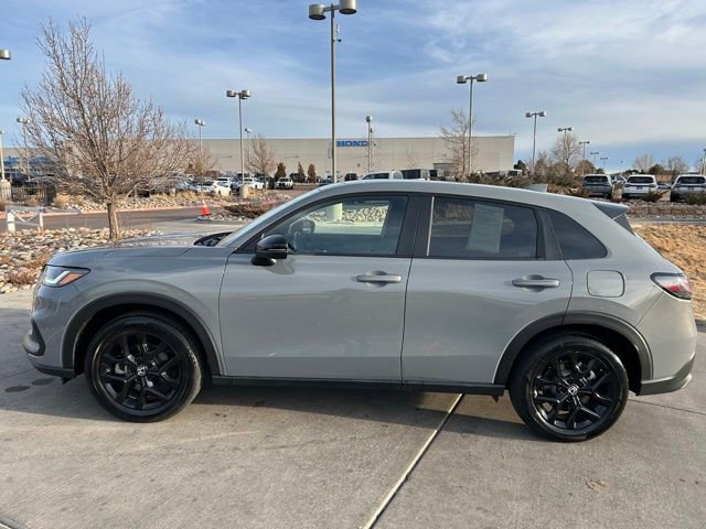 Used 2025 Honda HR-V Sport image 4