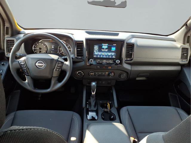 Used 2023 Nissan Frontier SV w/ Midnight Edition Package image 8