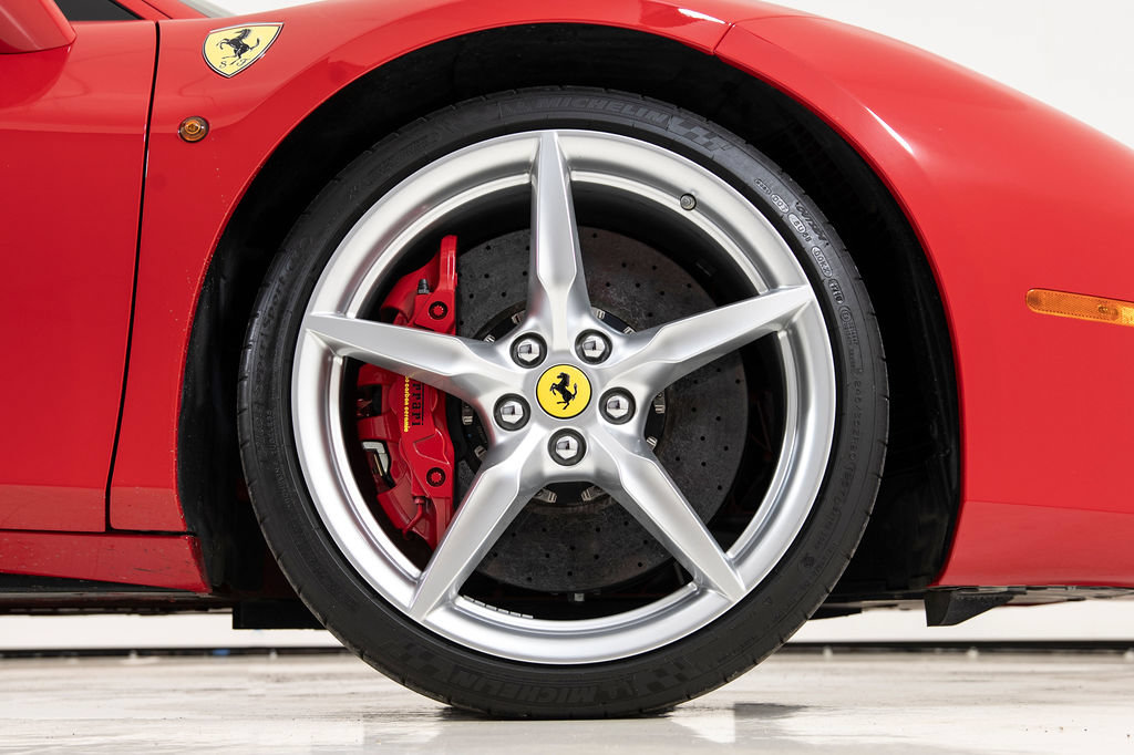 Certified 2017 Ferrari 488 GTB RWD image 20