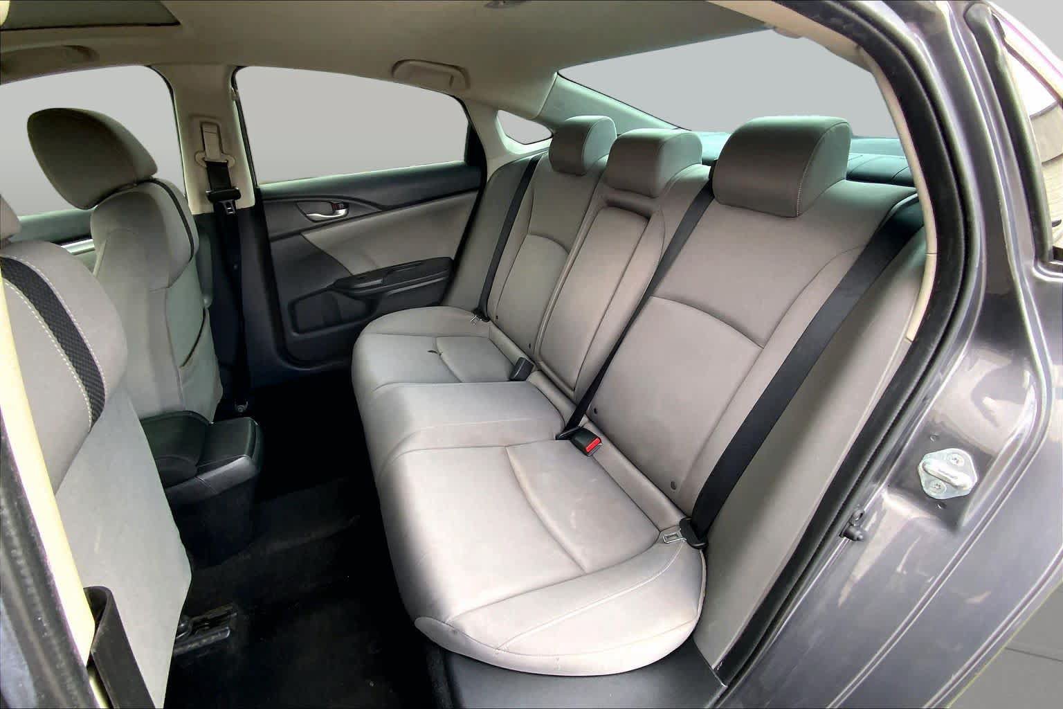 Used 2019 Honda Civic EX image 18