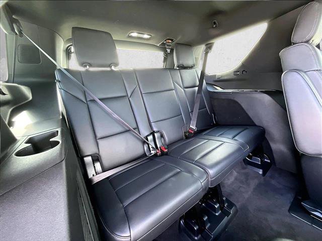 Certified 2023 Cadillac Escalade Luxury RWD image 30