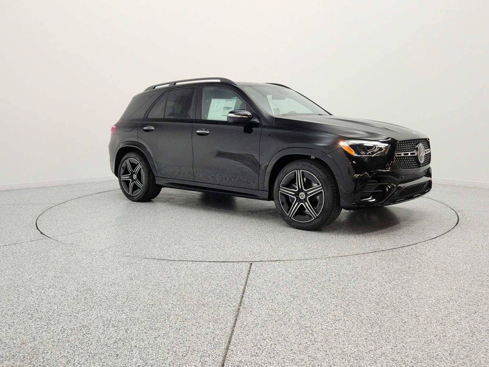 New 2026 Mercedes-Benz GLE 580 4MATIC image 3