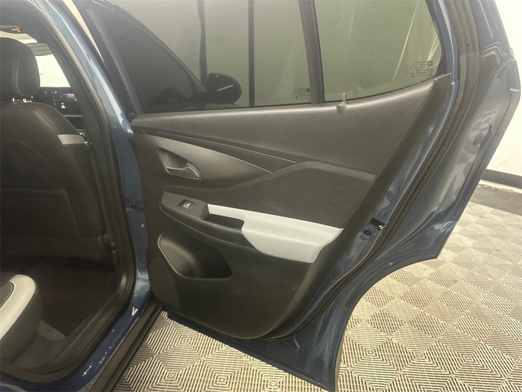 Used 2024 Buick Envista Preferred image 17