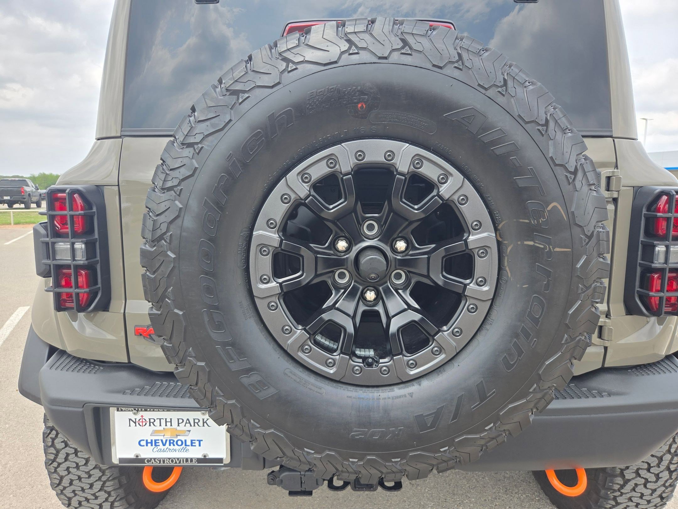 Used 2025 Ford Bronco Raptor w/ Interior Carbon Fiber Pack image 22