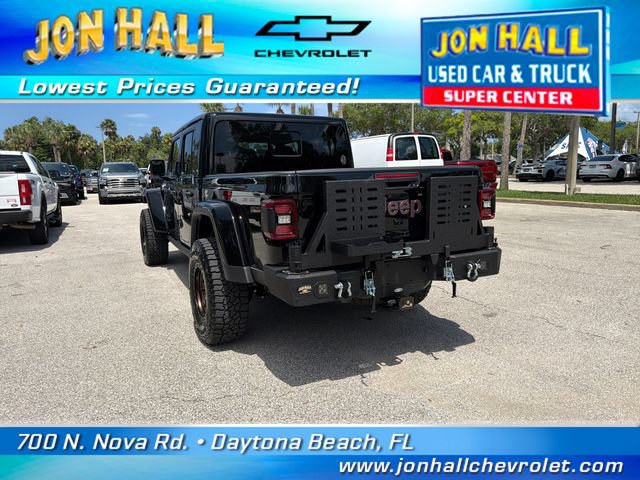 Used 2025 Jeep Gladiator Rubicon w/ Convenience Group AWD/4WD image 8