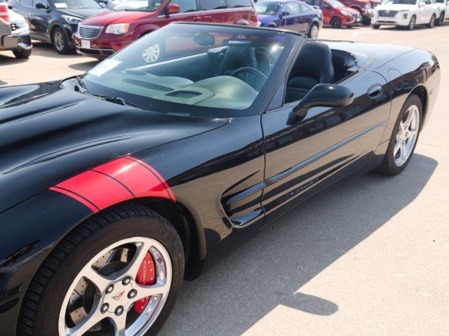 Used 2002 Chevrolet Corvette Convertible w/ Preferred Equipment Group2 RWD image 17