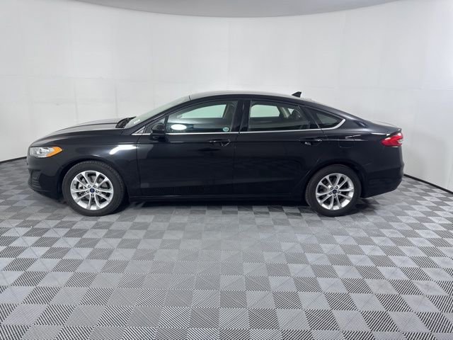 Used 2019 Ford Fusion SE image 6
