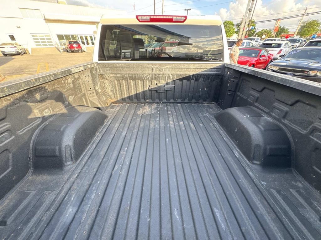 Used 2025 Chevrolet Silverado 1500 LT Trail Boss w/ Protection Package AWD/4WD image 9