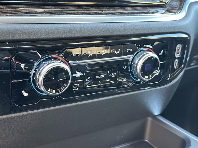 New 2026 GMC Sierra 1500 Elevation image 12